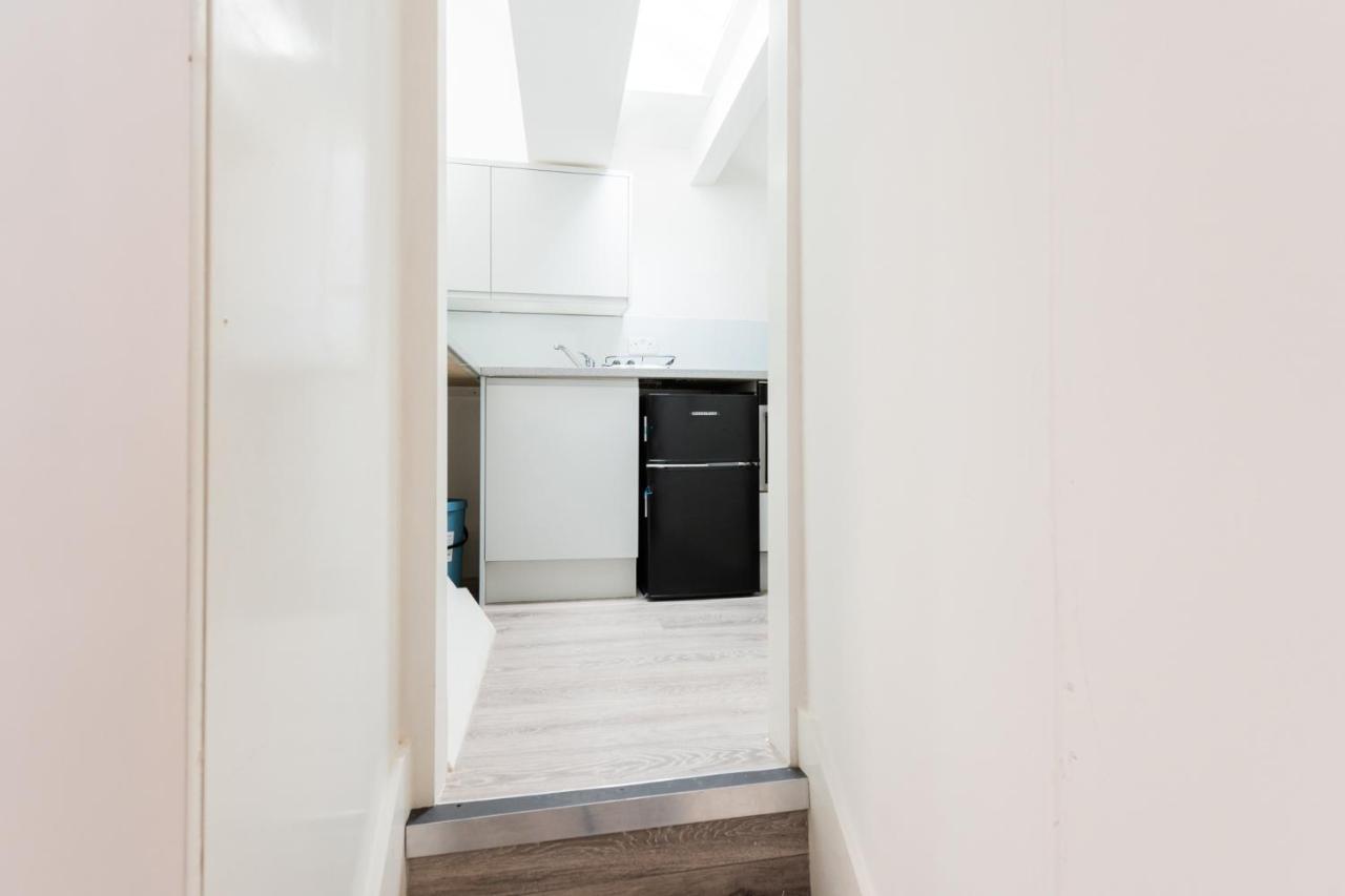 Stylish Studio Near Kensal Green 伦敦 外观 照片