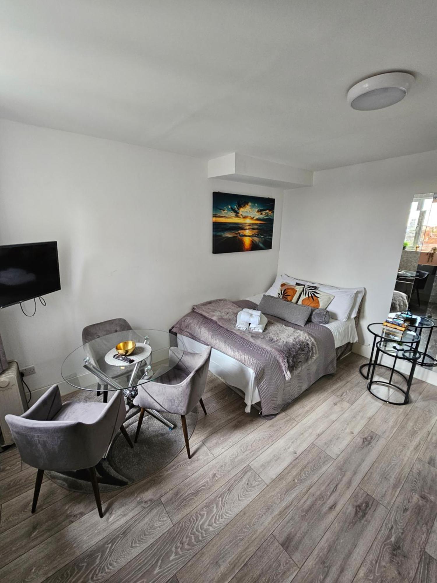 Stylish Studio Near Kensal Green 伦敦 外观 照片